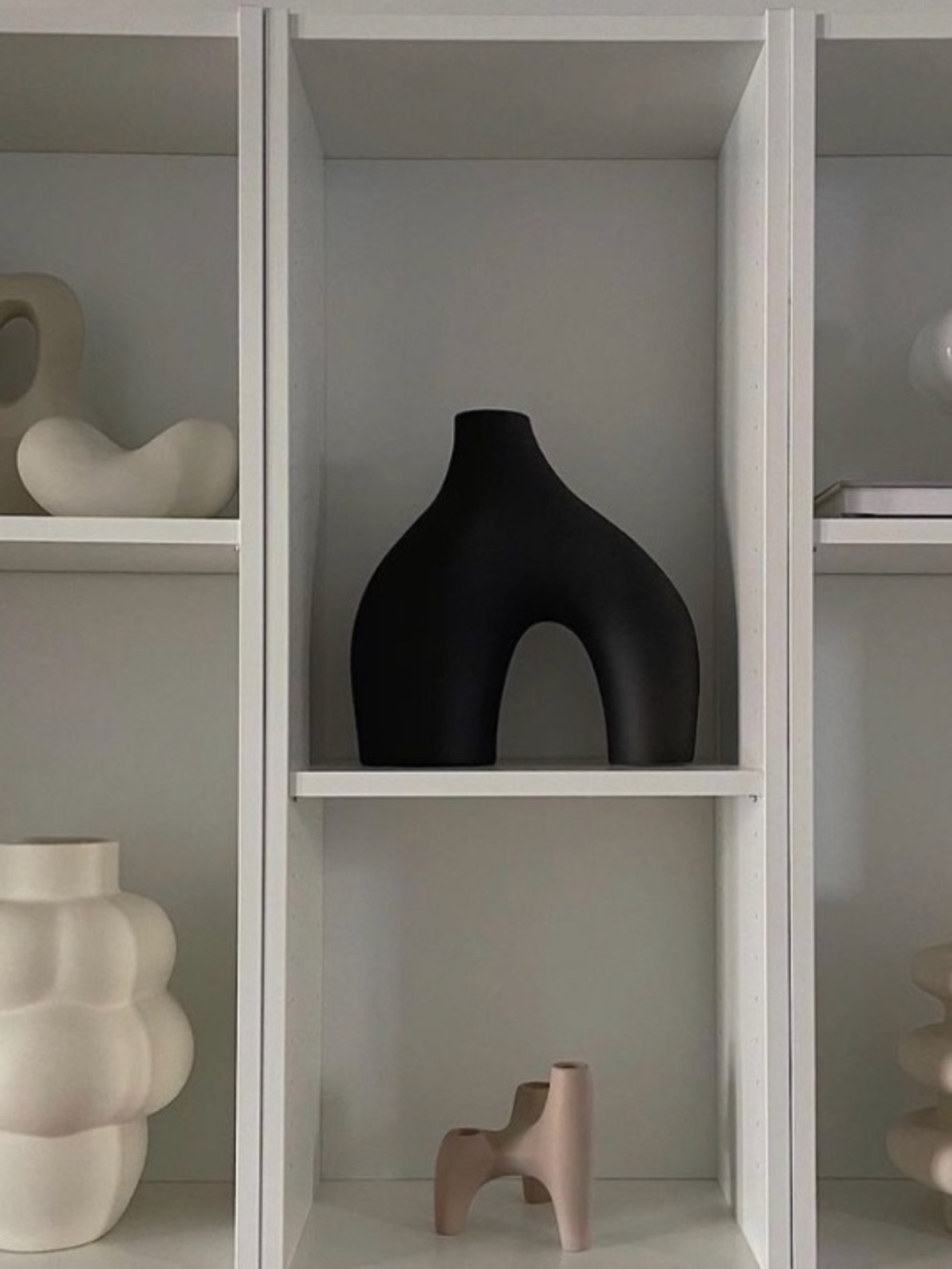H&M Home Stoneware Geometric Contemporary Ceramic Sculptural Vase Large Black